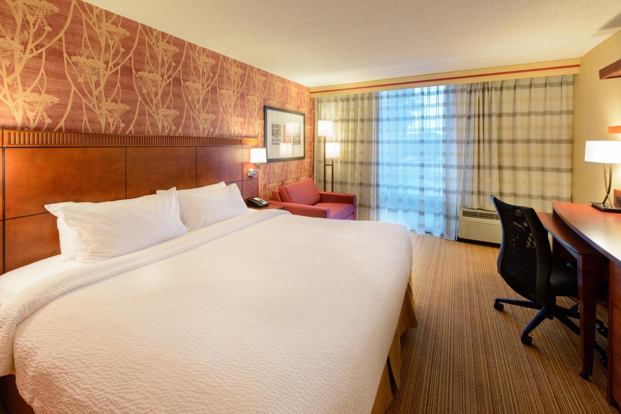 Courtyard By Marriott Canton North Canton Eksteriør billede