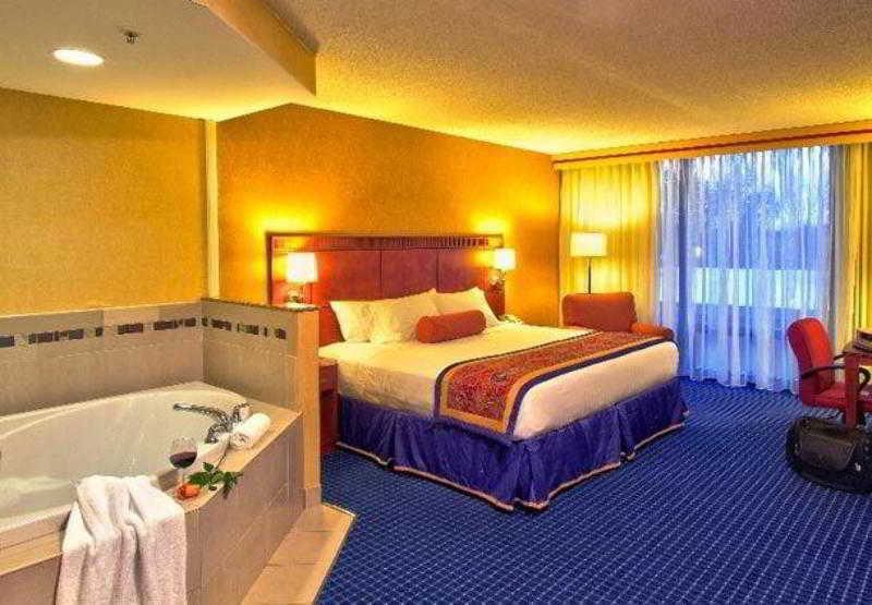 Courtyard By Marriott Canton North Canton Eksteriør billede